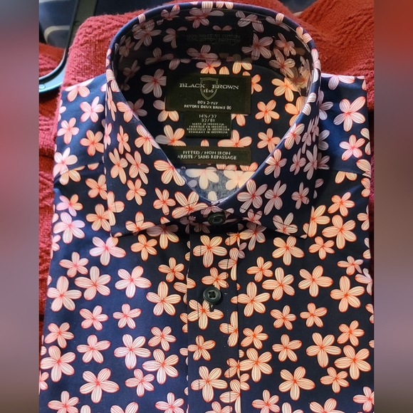 NEW Men's Brand New Fitted Shirt - Picture 2 of 10